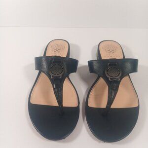 Vince Camuto Harmini Thong Sandals Women's 7 Leather Flat Medallion Black Tan
